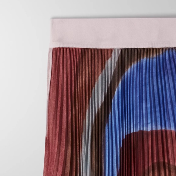 Aritzia Wilfred Twirl Skirt Cobalt - Picture 2 of 4